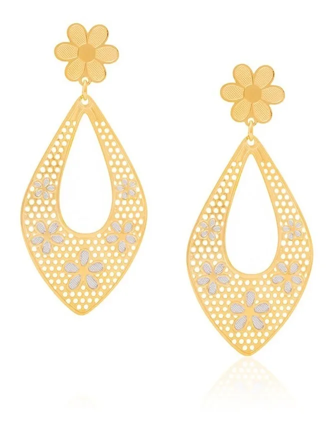 Brincos Rommanel base flor composto por gota com detalhes vazados e flores com aplique de ródio medindo 5,6 cm - Cód 524109